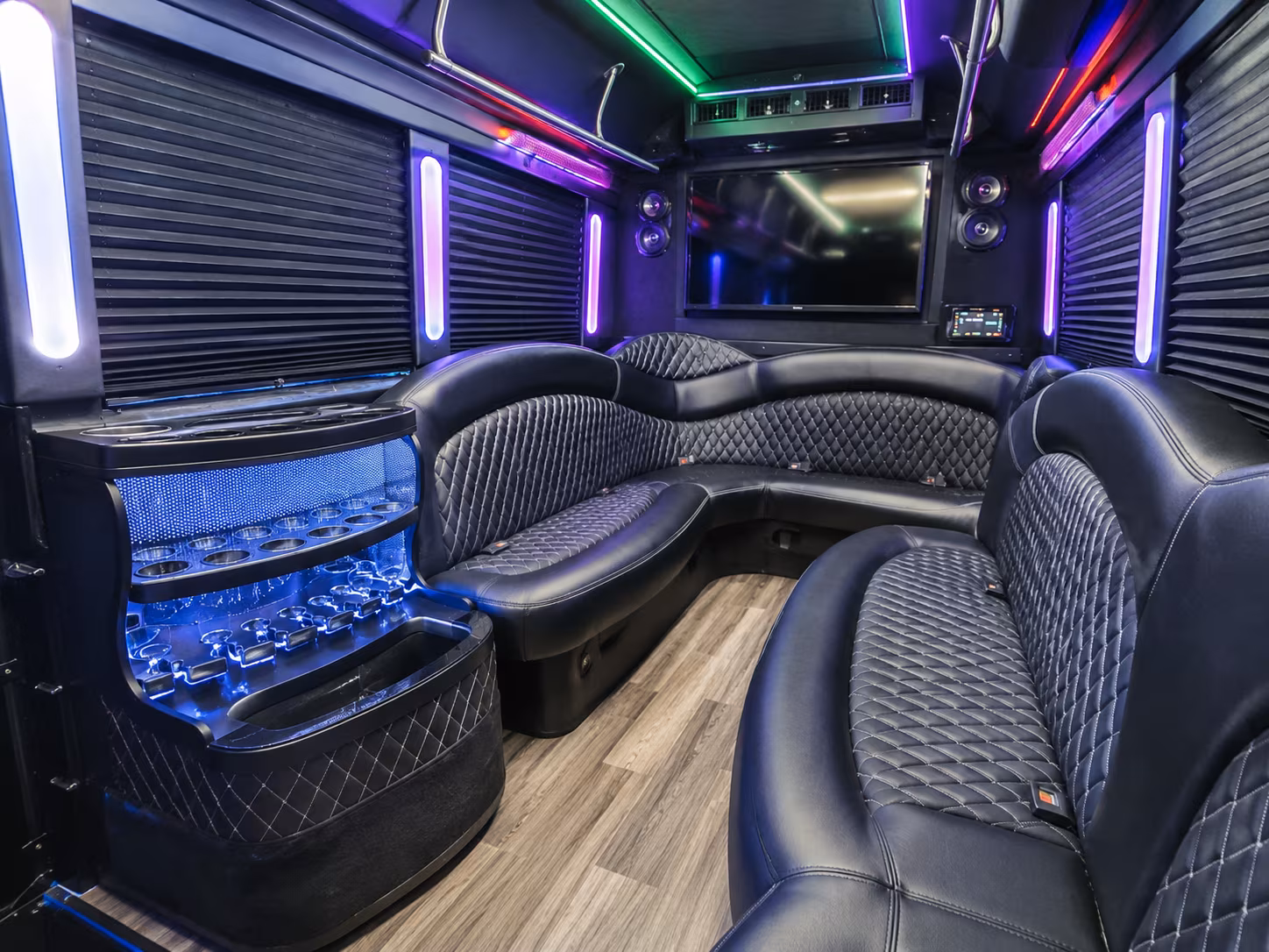 affordable jacksonville prom party bus prices split across your group