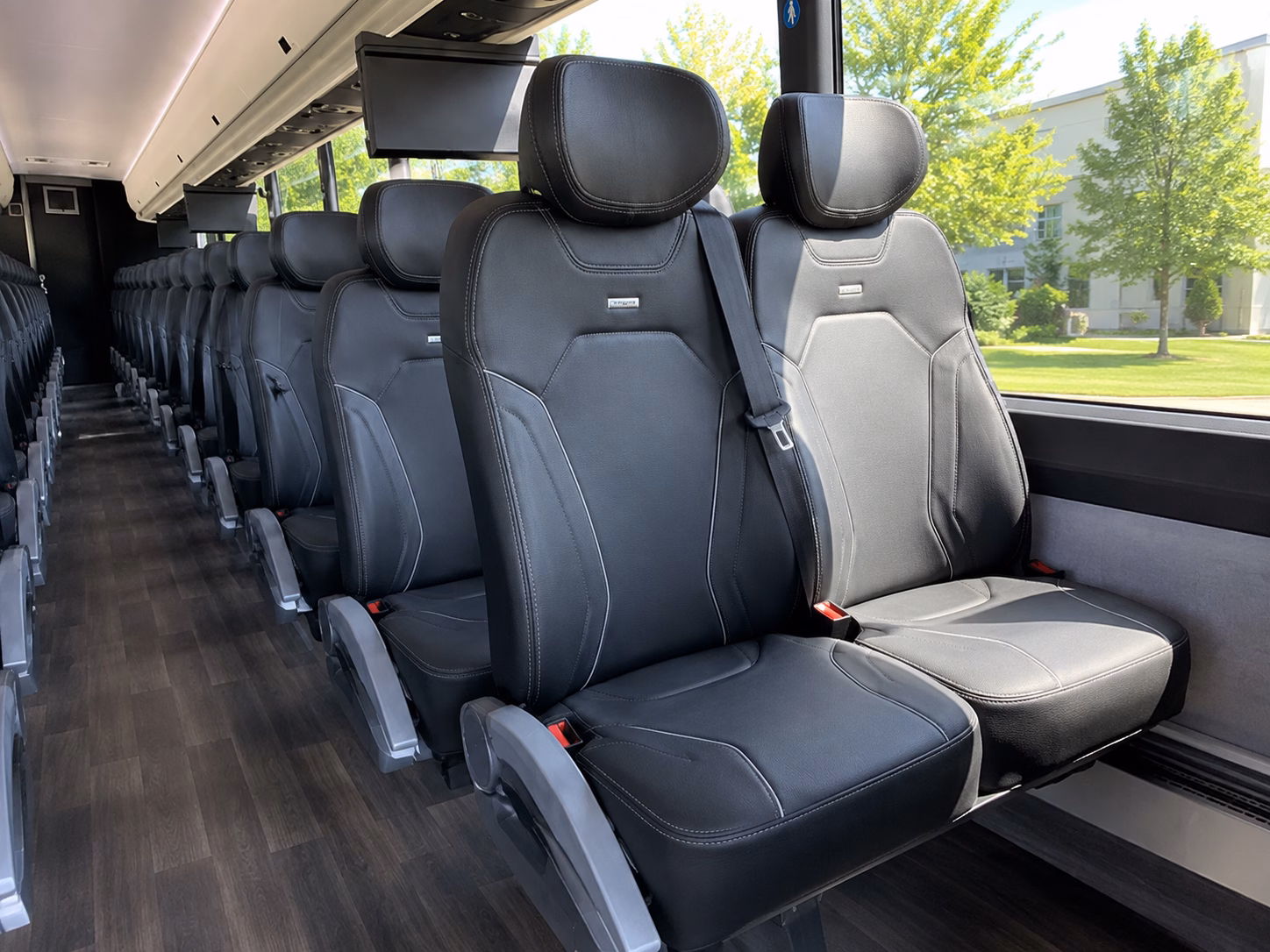 college tour charter buses to jacksonville university jacksonville university and beyond