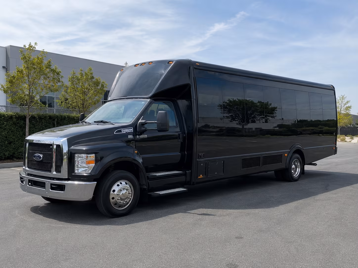 hit every photo stop in your jacksonville party bus before the dance