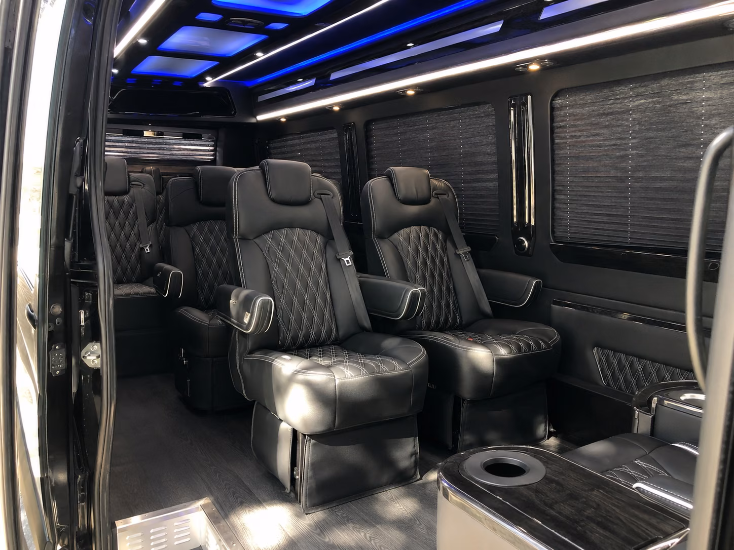 jacksonville airport shuttle bus rentals for private groups