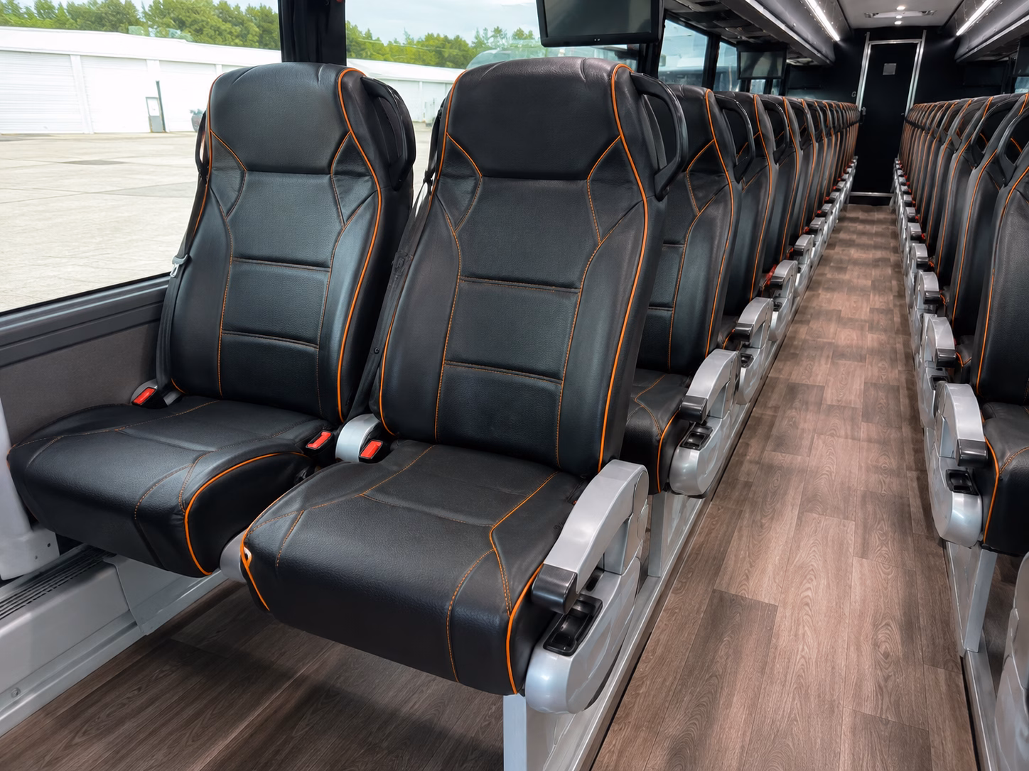 jacksonville construction and film crew shuttle buses