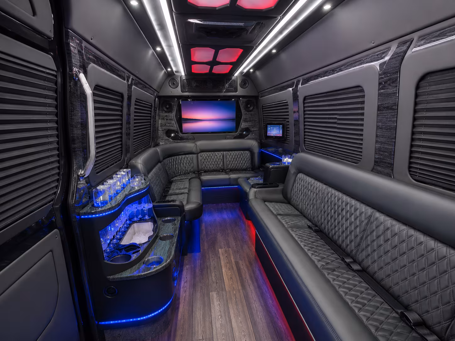 jacksonville custom day trip and driving tour bus rentals