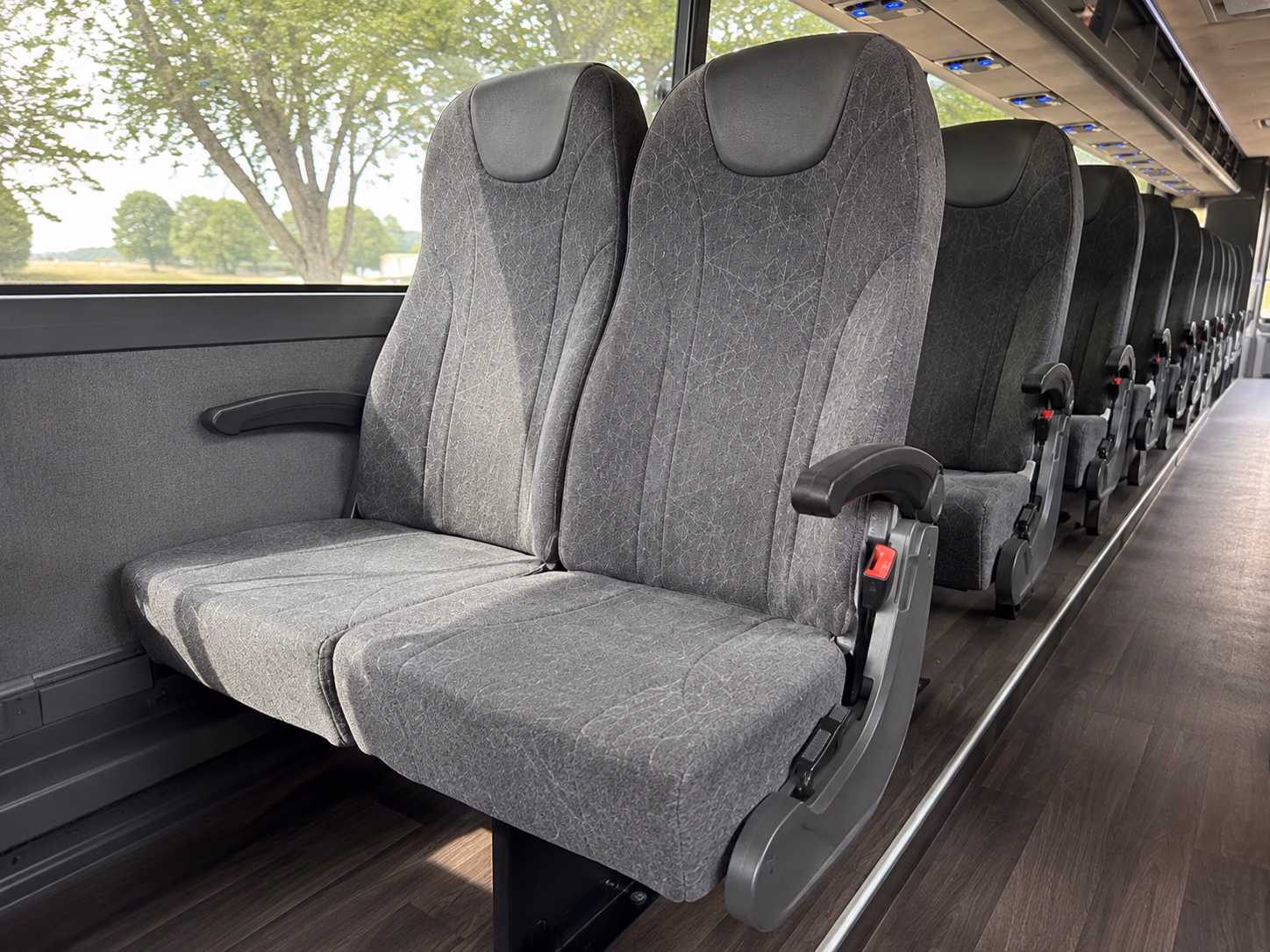 the bus type and amenities